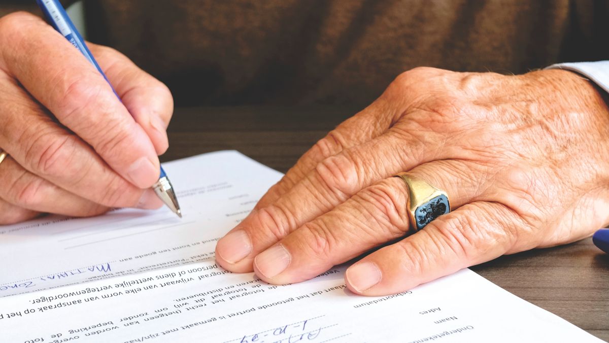 Unterschrift unter eine Abtretungserklärung mit Bezug zum Werkstattrisiko